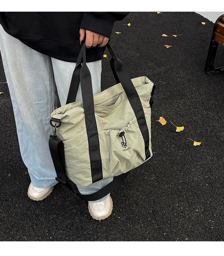 Vielseitige Damen-Schultertasche aus Nylon - Tragetasche mit großem Fassungsvermögen für Freizeit oder Kurztrips