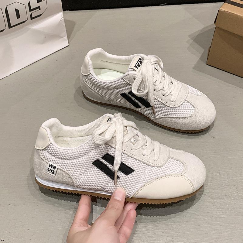 Sports lightweight German training shoes 2025 summer new fashion versatile casual soft sole inner height increase breathable Forrest Gump shoes women