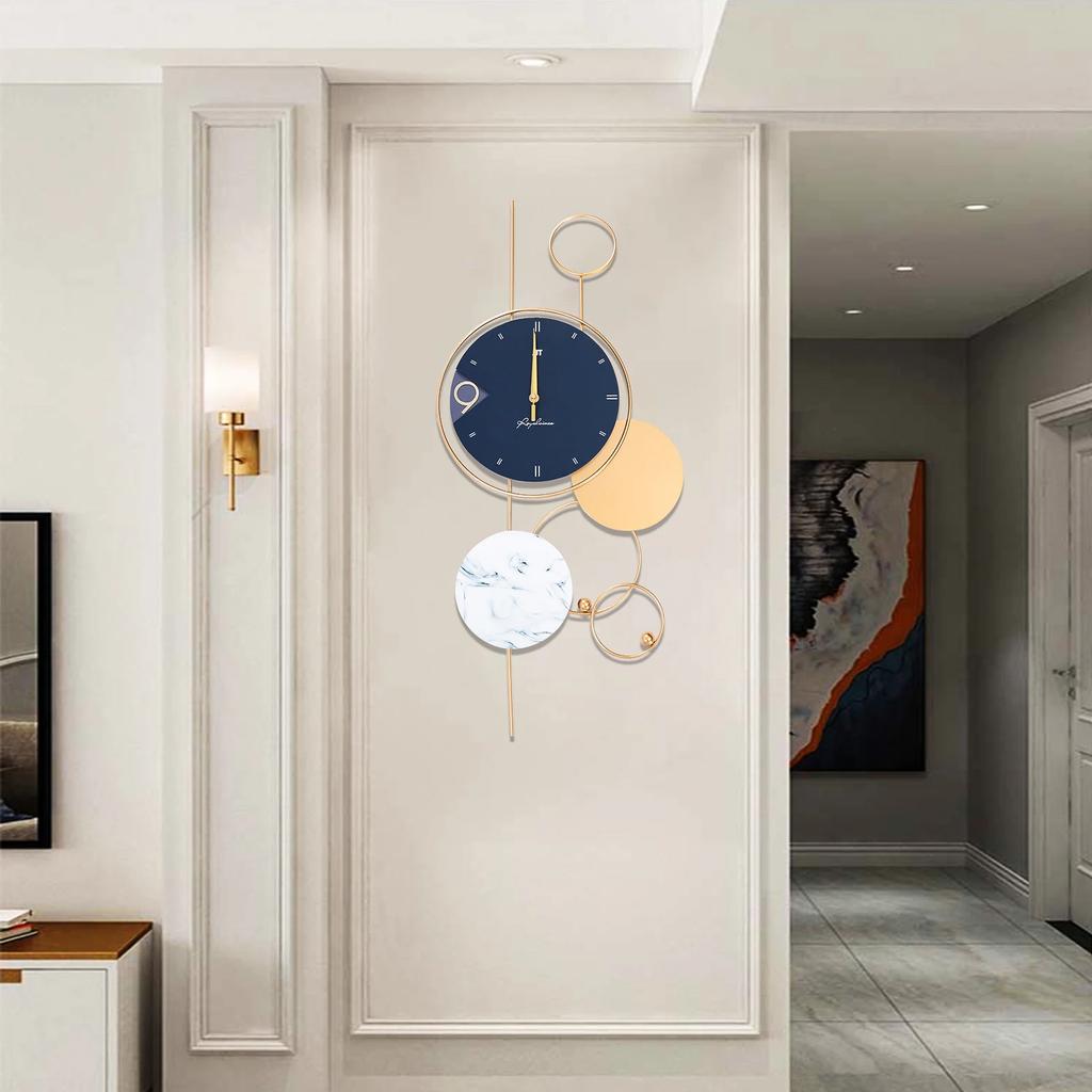 3D Geometric Metal Wall Clock Silent Sweeping Movement Iron Decorative Clock Baking Paint Anti-Fade for Living Rooms