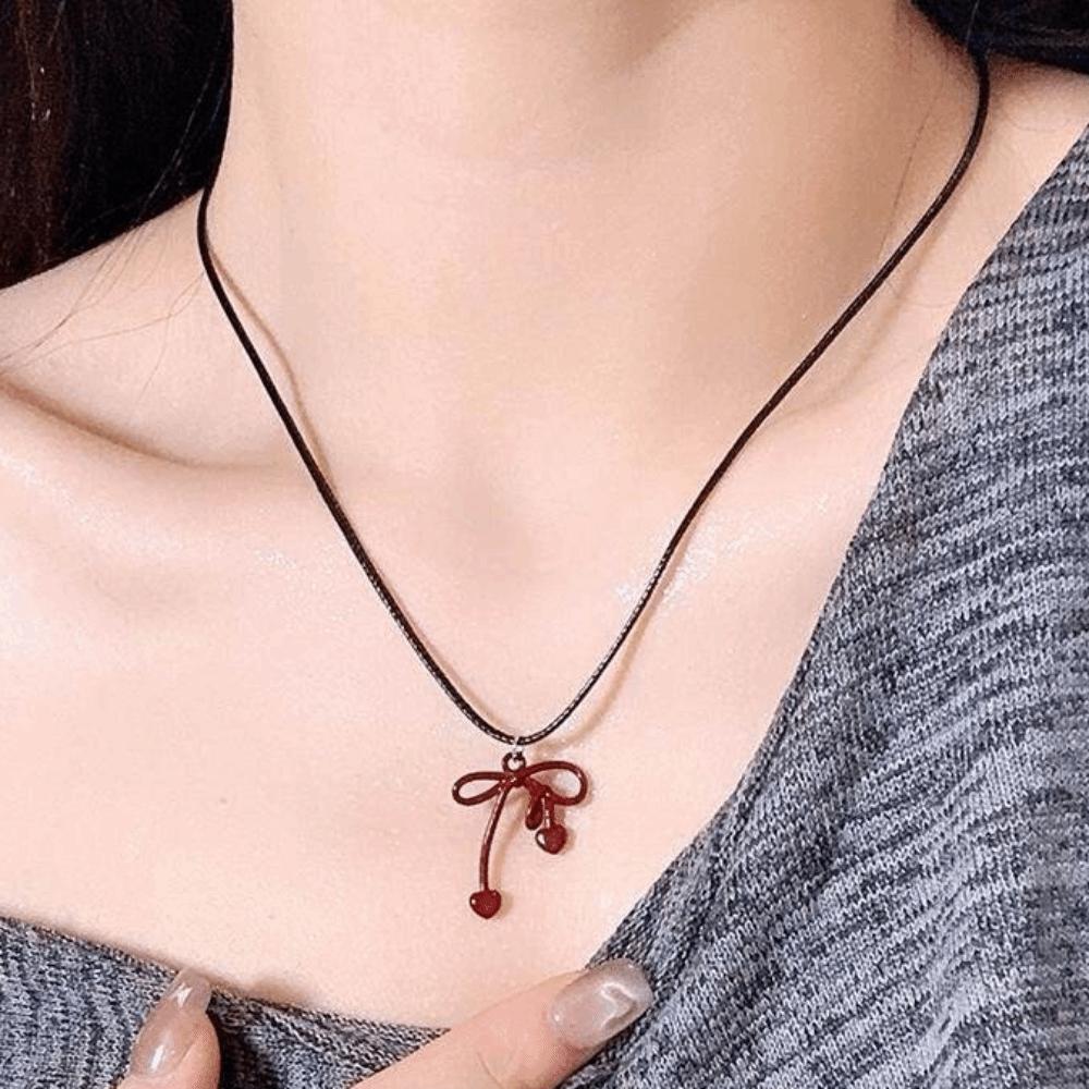 Sweet Leather Rope Necklace Red Clavicle Chain Gift Bowknot Pendant Necklace Fashion