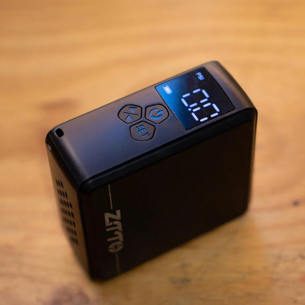 Winzige Luftpumpe, tragbare intelligente Pumpe für Autoreifen, Schlauchboote, Fahrräder mit voreingestelltem Hochdruck