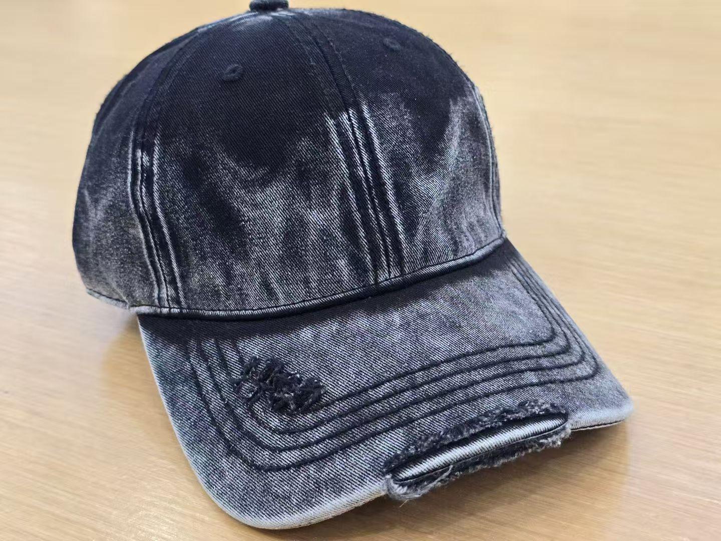 

Women s Gradient Ripped Denim Baseball Cap - Stylish Sun Protection Duckbill Hat One Size