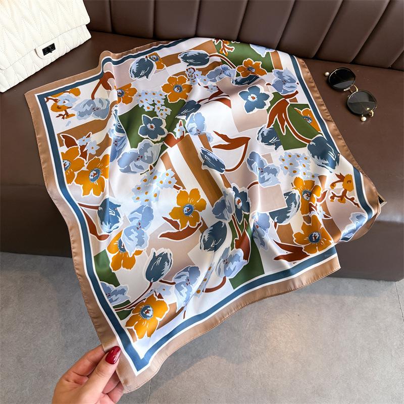 

70cm Square Floral Print Square Satin Scarf Casual Elegant Thin Breathable Neck Women Windproof Head Wrap Hair Scarves 70x70cm