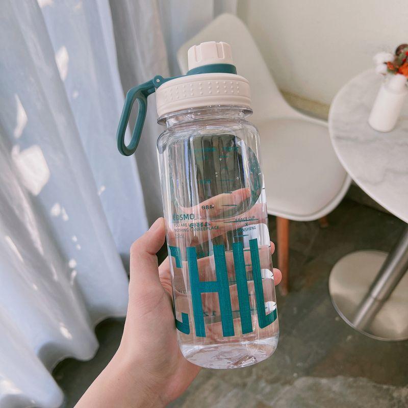 Vysokokapacitní hrnek na vodu Potravinářské plastové sportovní fitness konvice pro vysoké teploty odolné vůči vysokým teplotám pro muže a ženy Venkovní přenosná 1000 ml v létě.