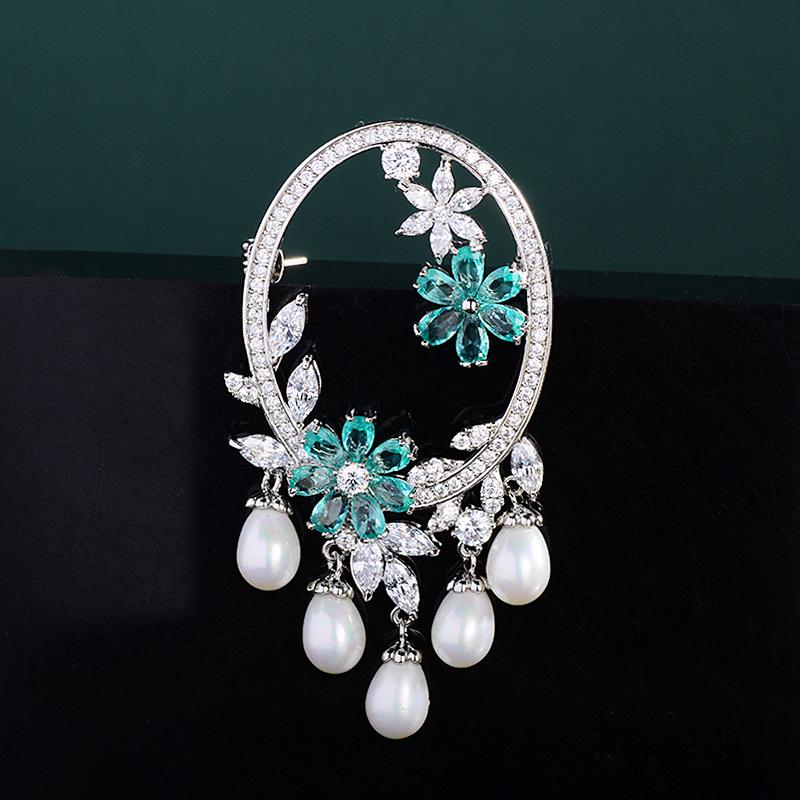 Chinese Style Mirror Flower Pearl Brooch: Micro-set Zircon, Sparkly, Exquisite, Elegant Design, Suit Corsage Pin for Women