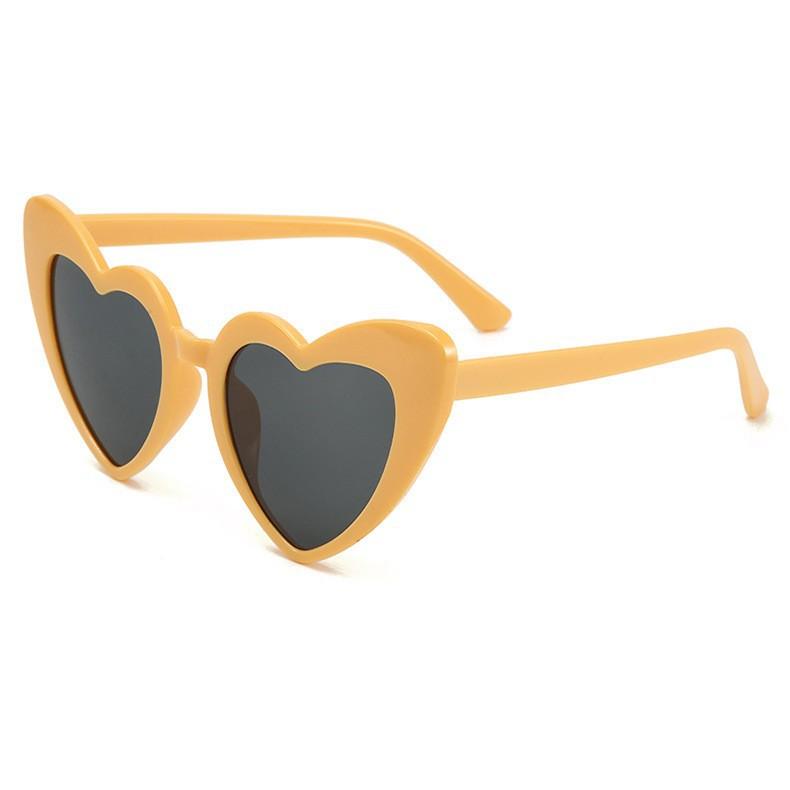 

New oblique love sunglasses women s sunscreen sunglasses women s fashion UV protection glasses
