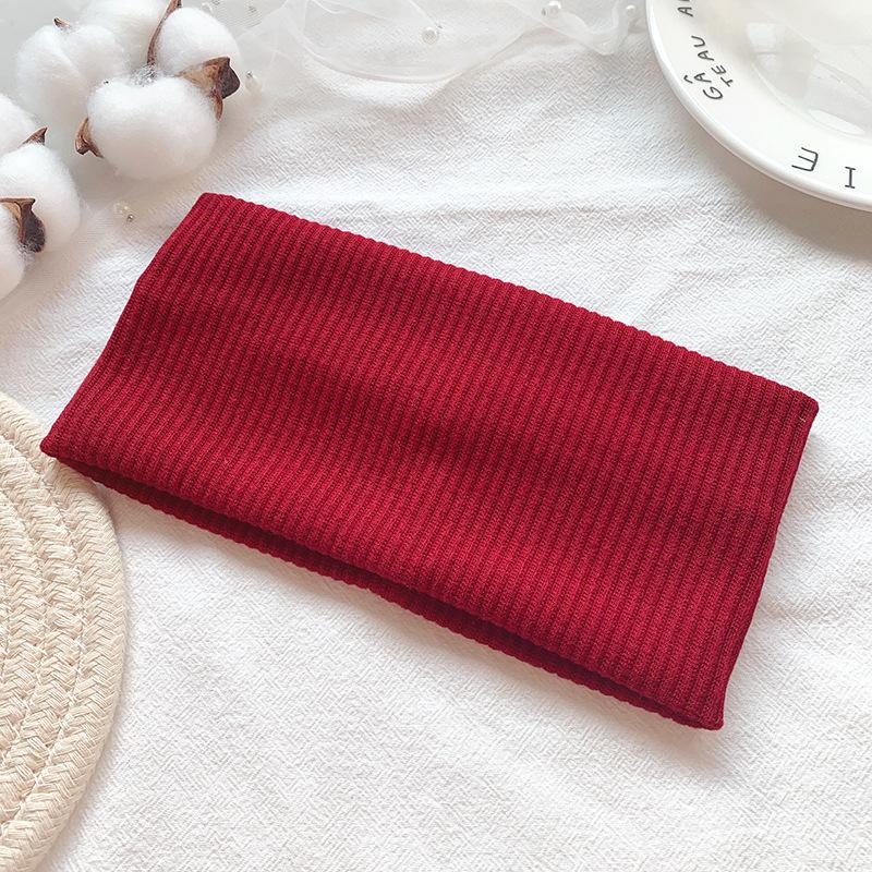 Trendy European-American Knit Sports Headband for Women – Versatile, Sweat-Absorbent, and Stylish for Running