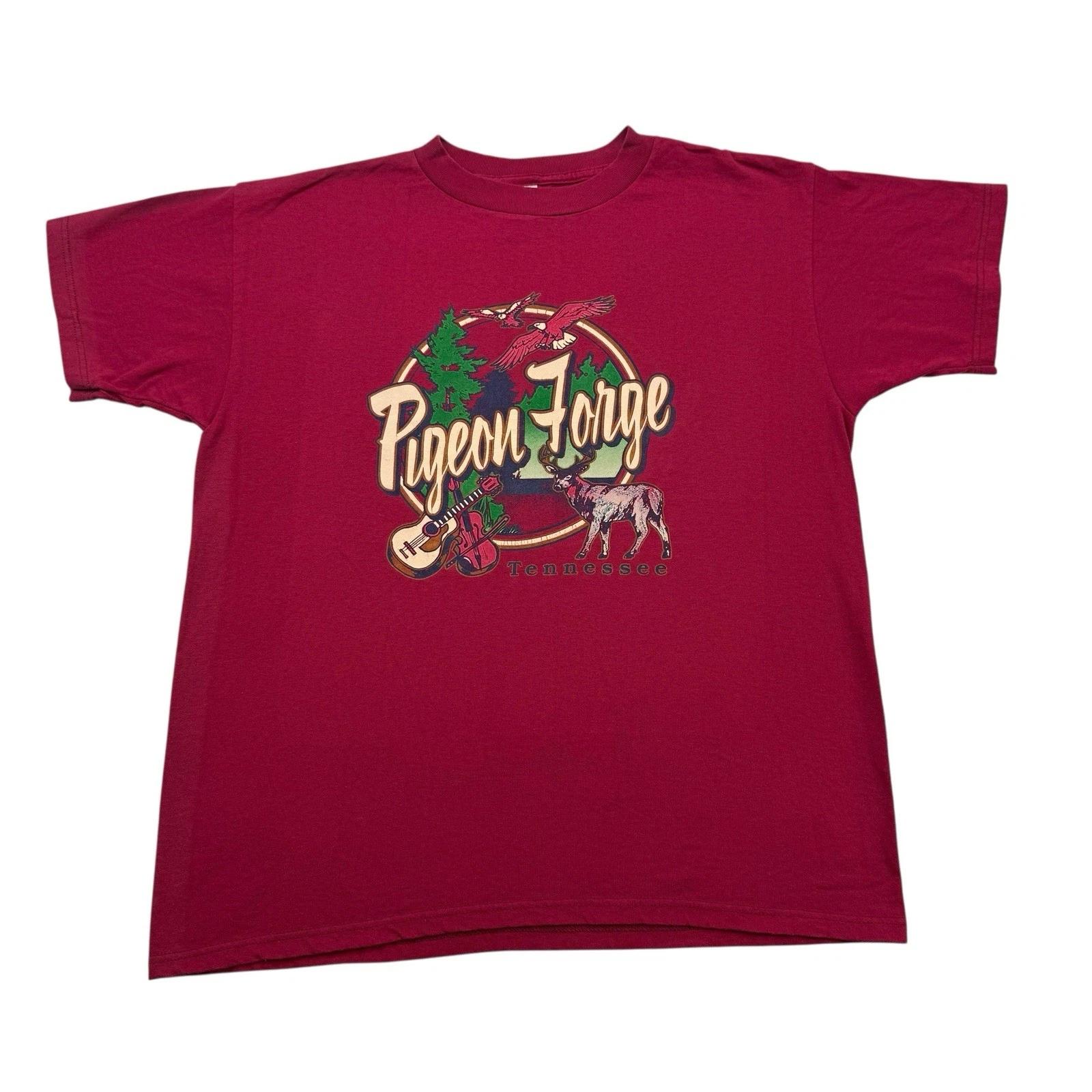 Vintage Pigeon Forge Tennessee Shirt Mens Large L Red Deer Eagle Music Outdoors L