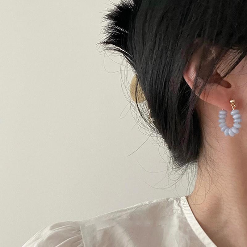 Women's Luxury Textured Metal Hoop Earrings - Versatile Niche Design