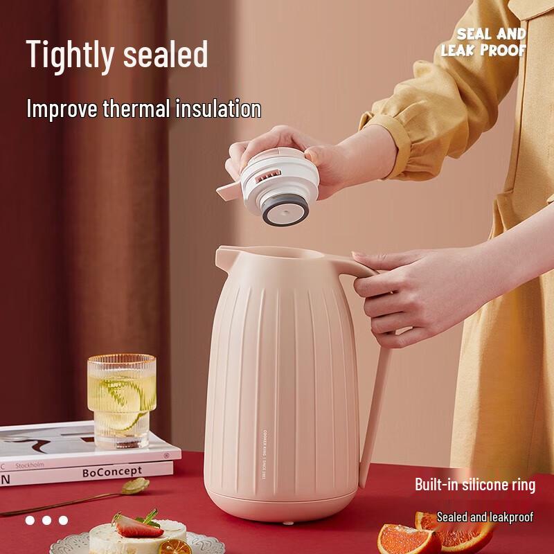 Chui Da Huang 1.5L Vacuum Insulated Pot