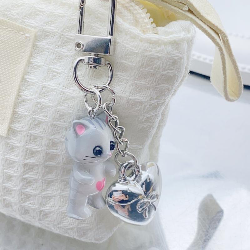 Sweet Cartoon Cat Heart Keychain Pendant Lovely Hangings Decorations Keyring Charm for Purse Bag Backpack Handbag