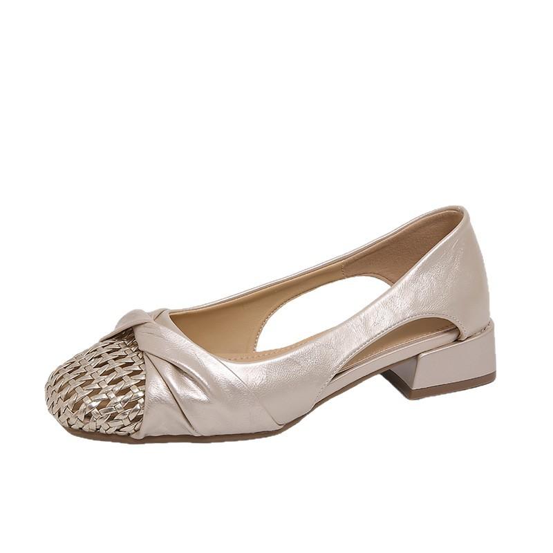 2025 new woven hollow bag head sandals women's skirt retro outer wear thick heel middle heel fashion casual shoes