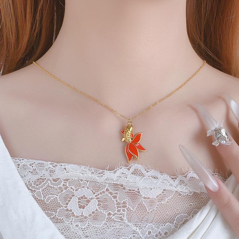 Transporting koi Niche Design High-end Feel 925 Sterling Silver Fish Personality Animal Necklaces  XL092