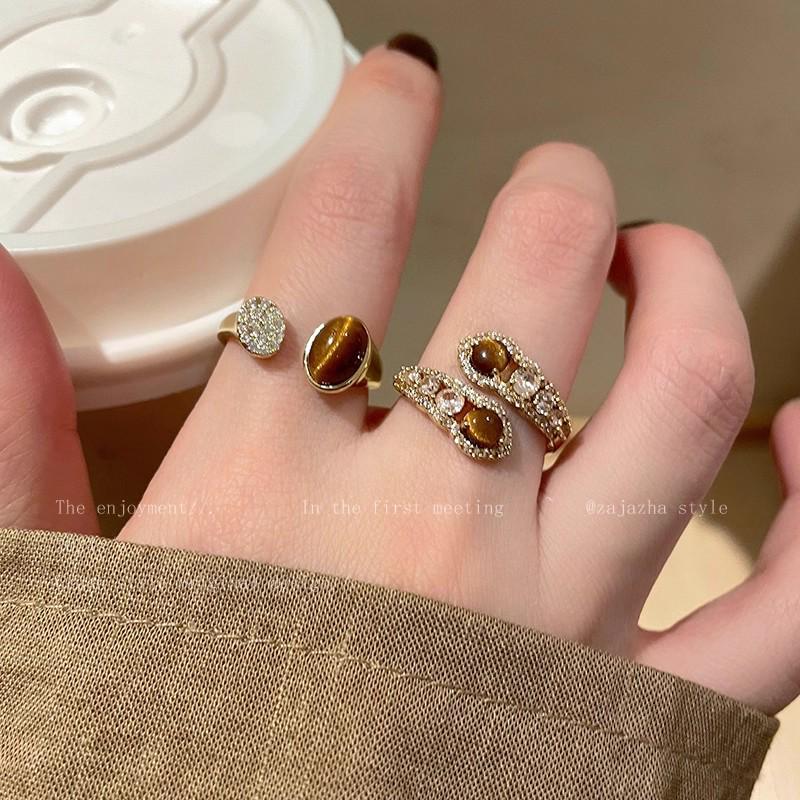 Maillard Tiger Eye Zircon Ring: 2025 Stylish Index Finger Ring for Girls – Light Luxury, High-End Feel, Fashionable Personality.