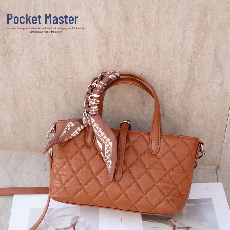 Стеганая кросс-боди сумка Douxiaozhu из натуральной кожи