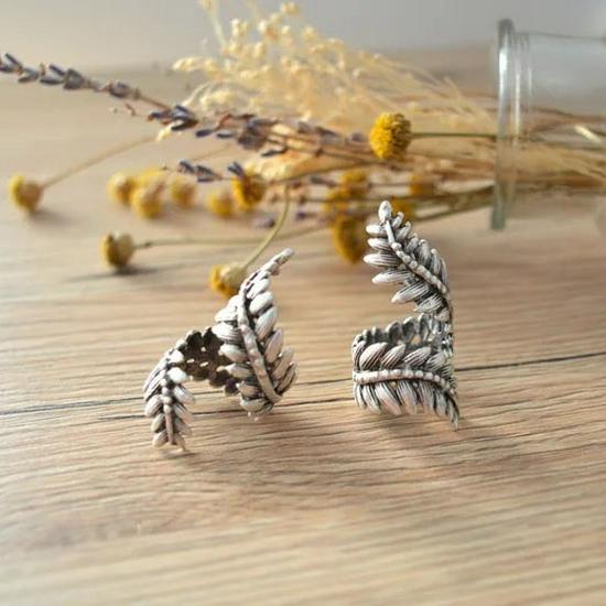 Nastavitelný geometrický prsten ze slitiny s olivovým listem pro ženy