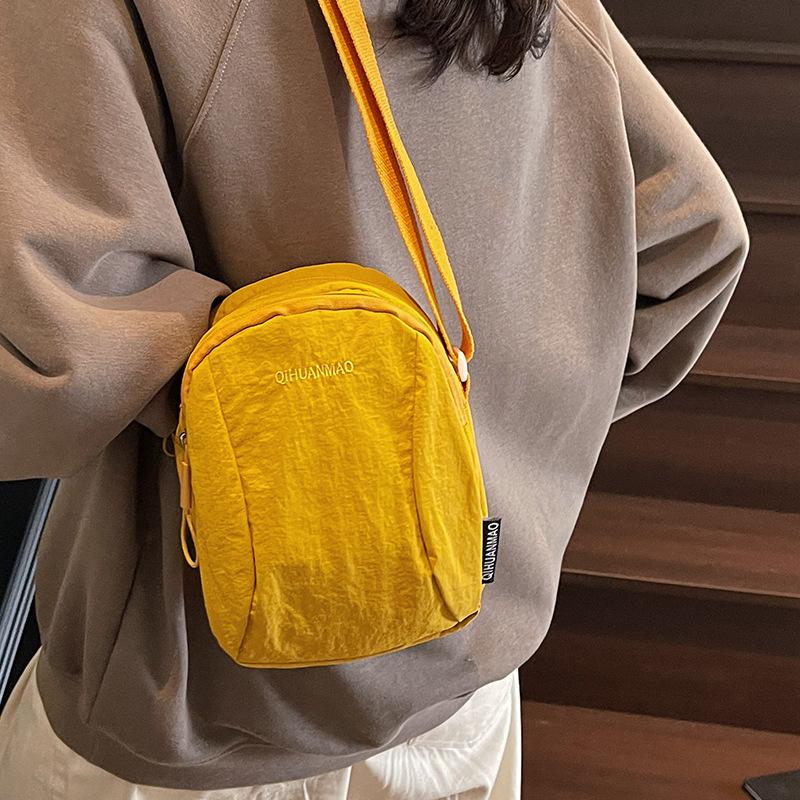 New Fashion Mini Men's Crossbody Bag Lightweight and Simple Trendy Shoulder Bag for Girls On The Street