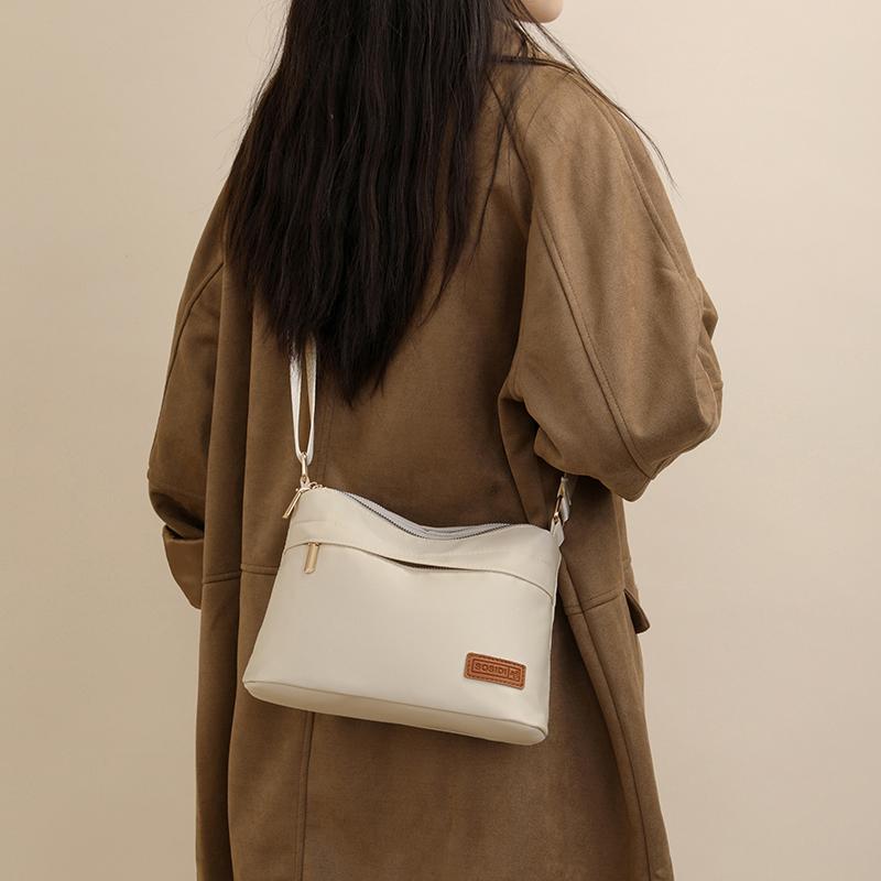 2025 Herbst Freizeit Damen Tasche Einzelne Schulter Umhängetasche Damen Kleine Einkaufs Handy Taschen