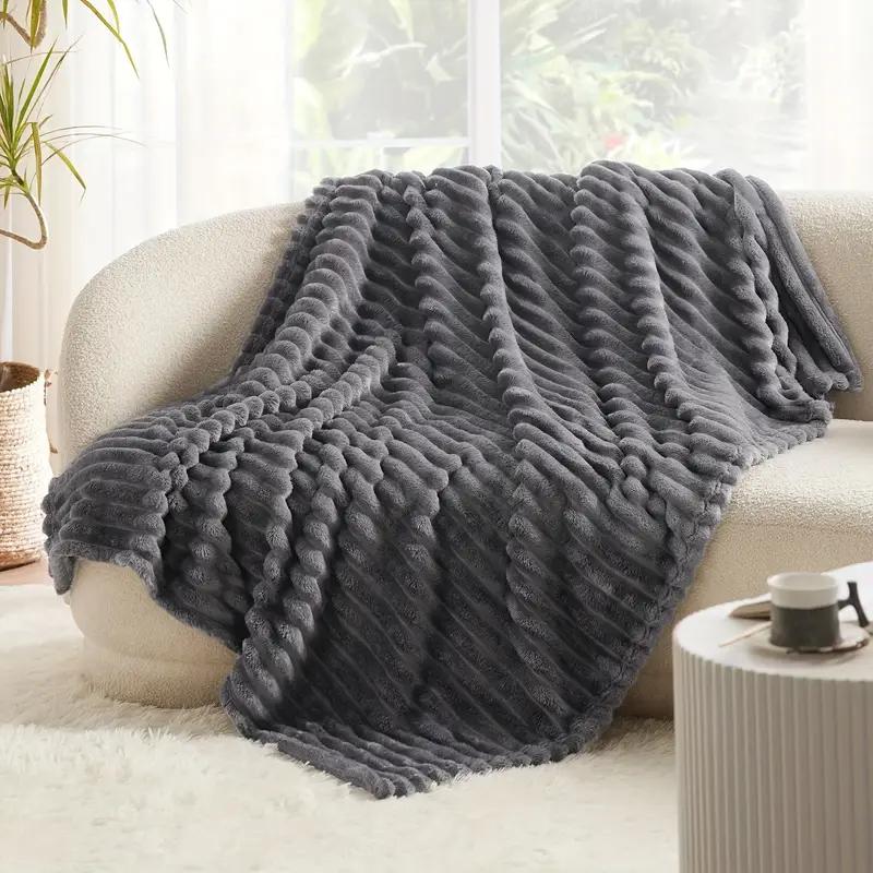 Rabbit Hair Plush Blankets, Falei Plush Blanket, Noon Sleeping Blanket, Coral Velvet Cover Blanket, Winter Thick Plush Blanket