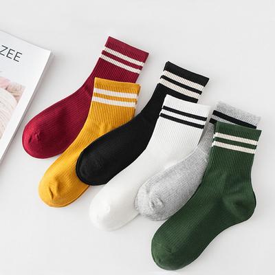 Chaussettes Décontractées Rayées pour Homme Épaisseur Standard Coton Respirant Drôles Unisexe Mode de Rue Chaussette Joyeuse Pas Cher Pour 1 UAH
