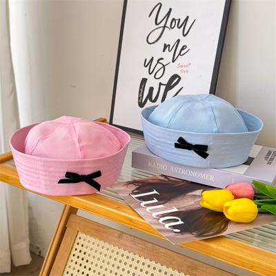 Hoofddeksels – Baretten en petten