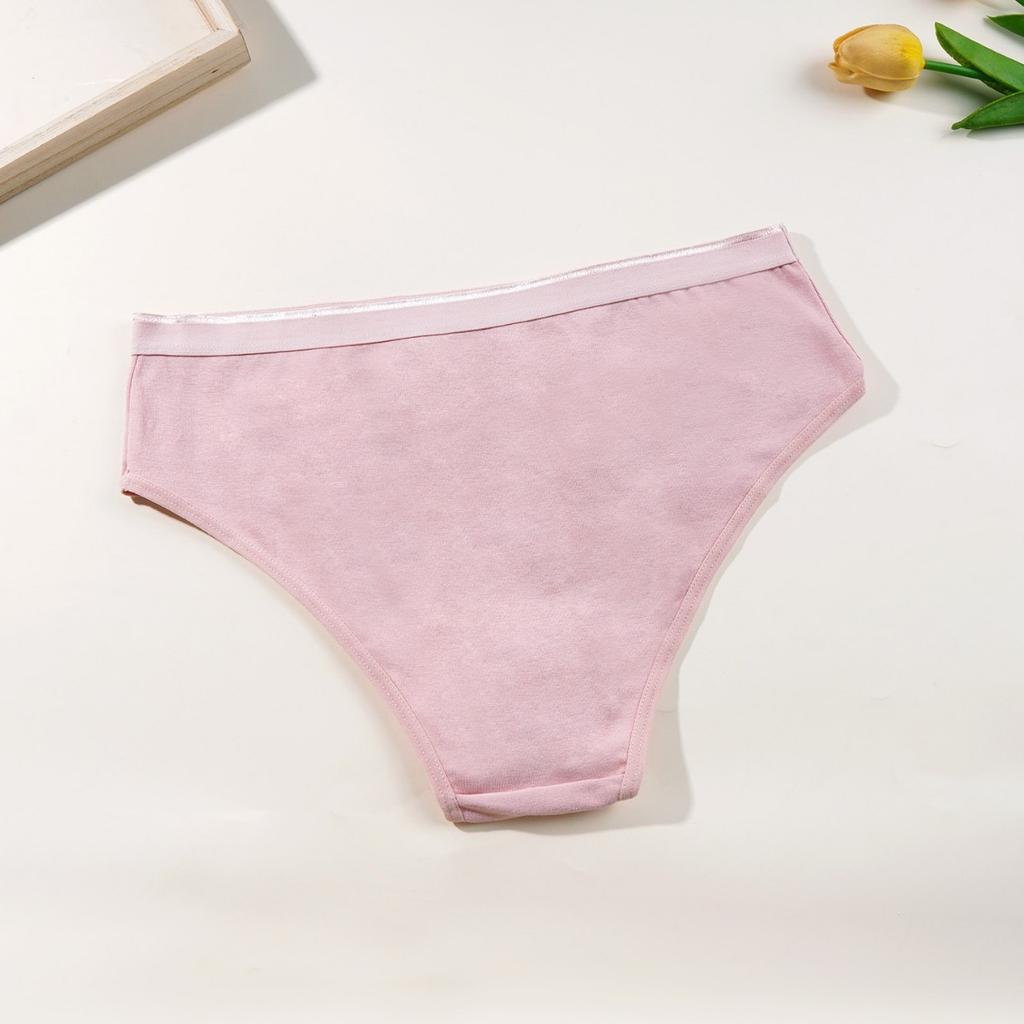 Women's New Summer Cotton Anti-bacterial High Elastic Half Package Hip Mid-waist Triangle Briefs