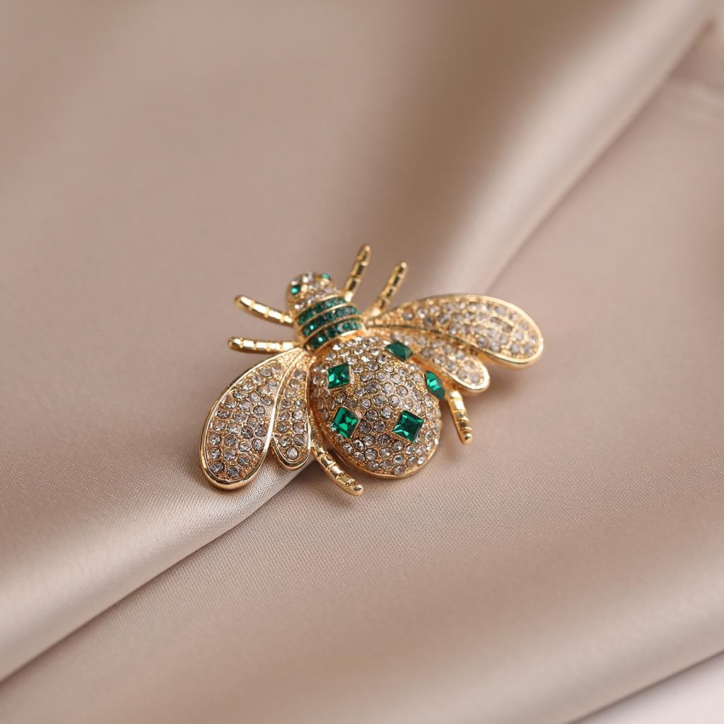 Bee Brooch High-end Light Luxury High-end Women's Corsage Coat Personalized Pin