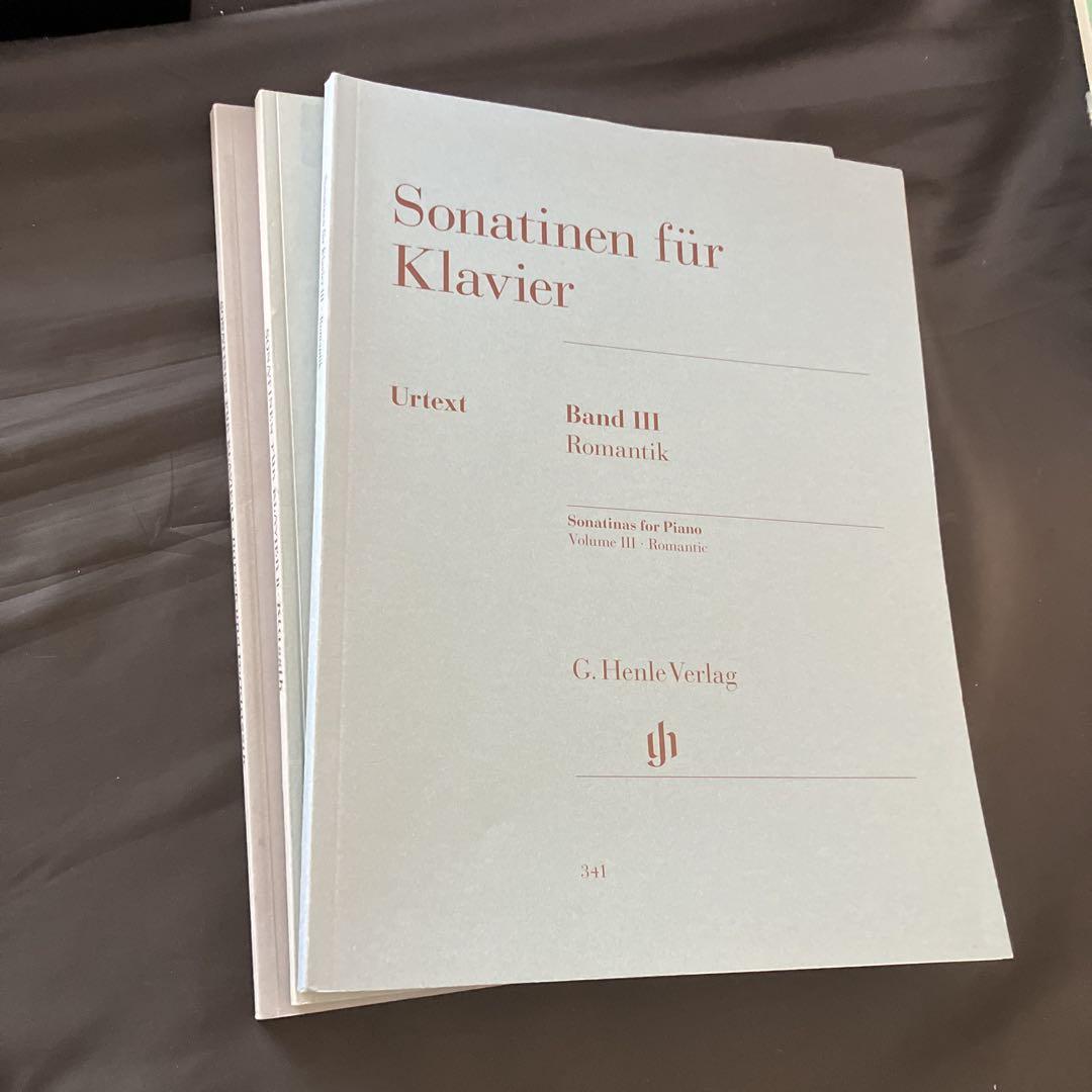 

[ИСПОЛЬЗУЕТСЯ] Набор томов Sonatinen für Klavier 3