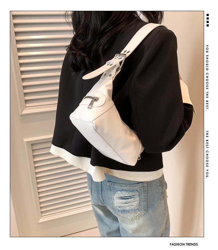 2024 Spring Women's Niche Design Versatile Shoulder Baguette Bag