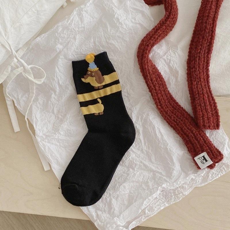 Puppy Embroidered Medium Tube Socks Flanged Cartoon Dachshund Dog Vertical Strip Stacking Socks Cute Niche Socks Women
