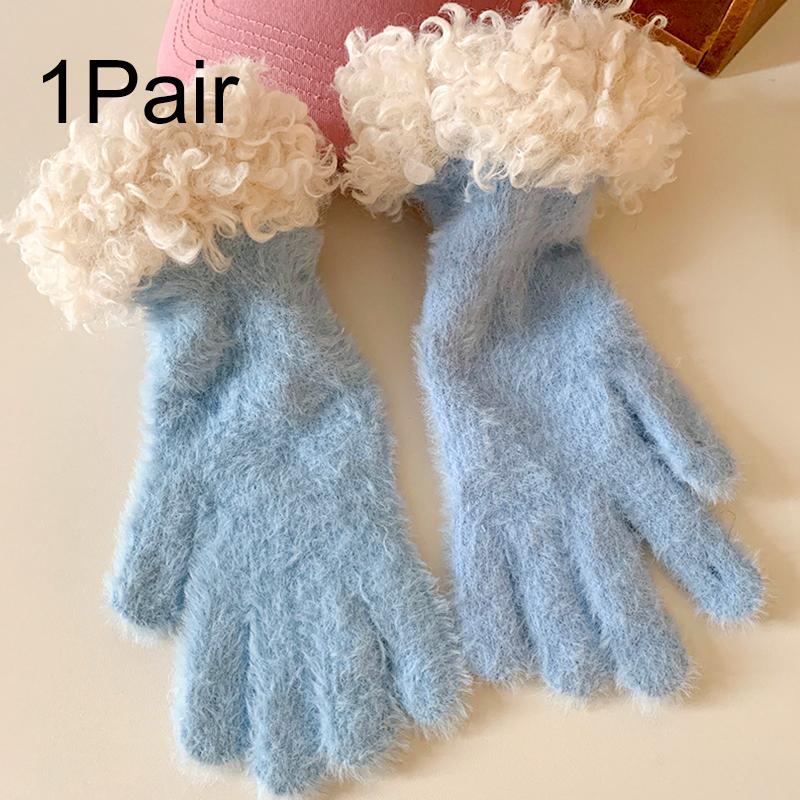 

A pair of warm thick fringed finger exposed touchscreen gloves синій