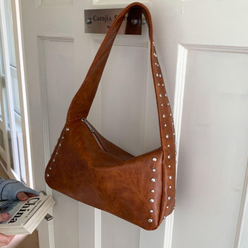 French Retro Rivet Handbag Leisure Commuting Shoulder Bag Fashion Pillow Underarm Bag Girls