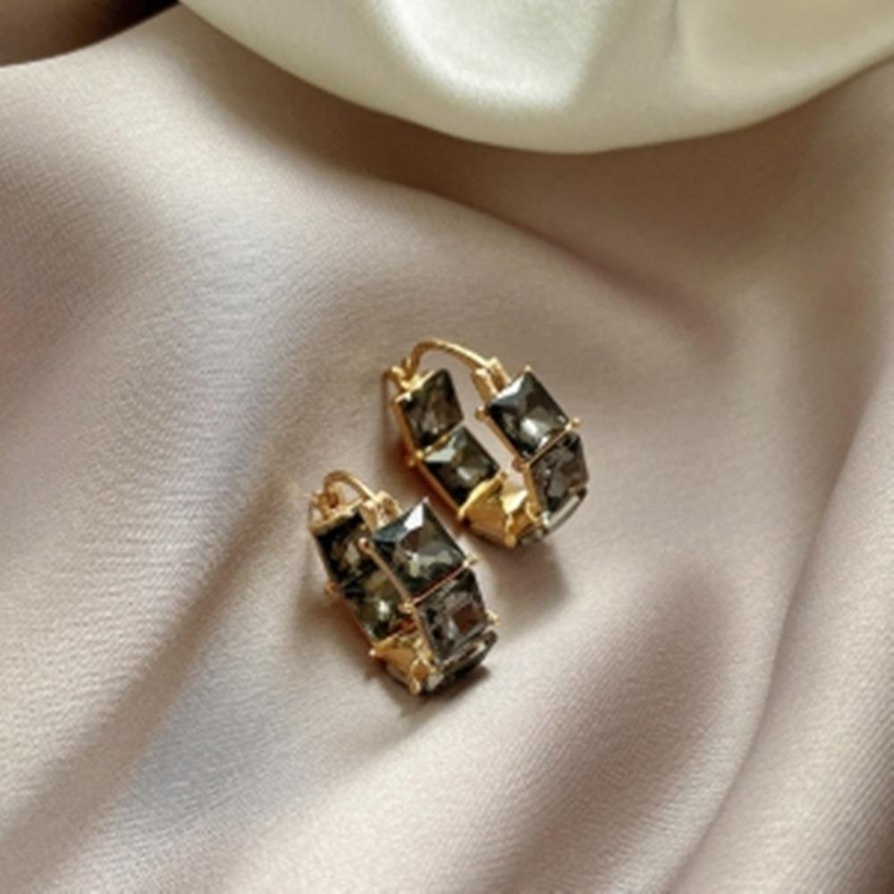 

Винтажные черные серьги Love/Blocks, черные серьги в форме сердца из сплава, круглые женские серьги с цирконием