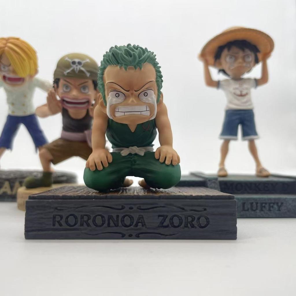 8cm One Piece Anime Figure Weep Luffy Zoro Sanji Usopp Figure Doll PVC Desk Decoration Statue Collection Model Toys Gifts
