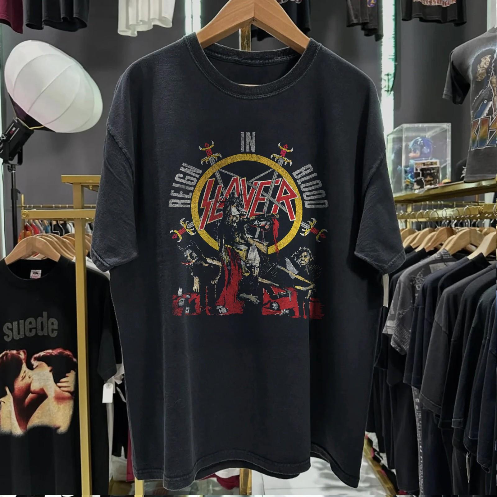 Slayer - Reign In Blood Aged T-Shirt Black M S