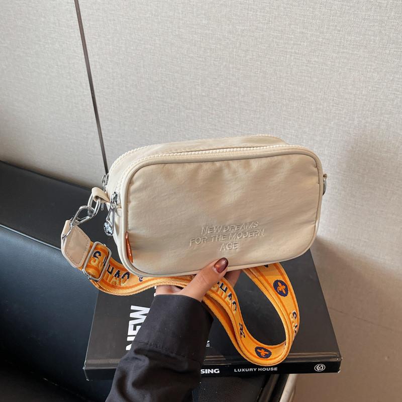 Simple Solid Color Letter Embroidery Women Casual Square Bag For Daily Use