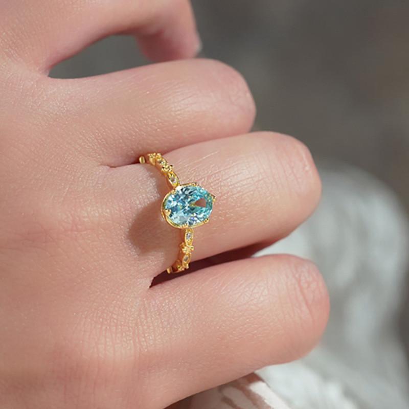 Blue Stylish Sea Zircon Ring For Women Showcasing Timeless Retro Court Design Ideal For Fashionable Occasions