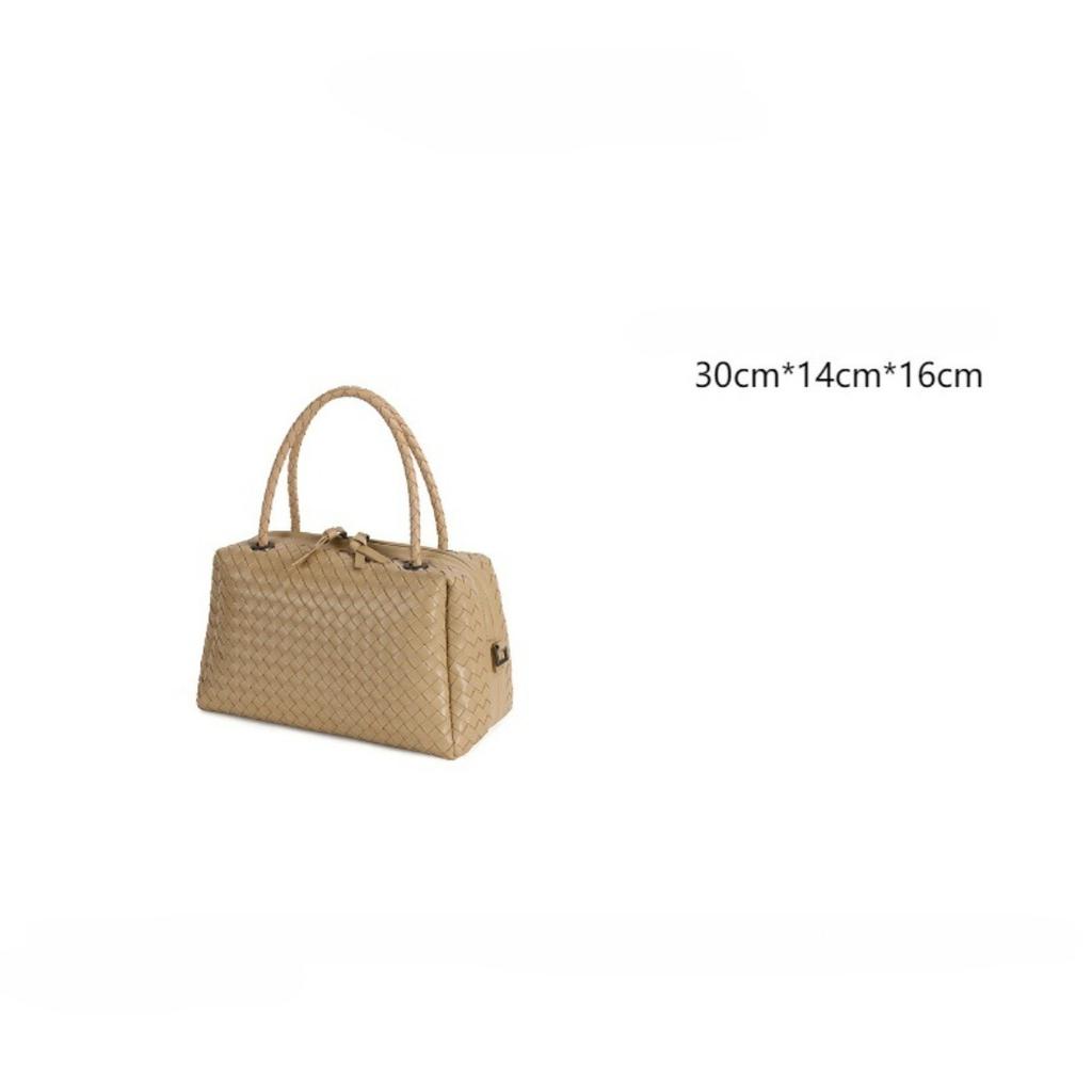 Autumn and winter new sheepskin woven bag, high-end light luxury pillow bag, large-capacity portable shoulder tote bag