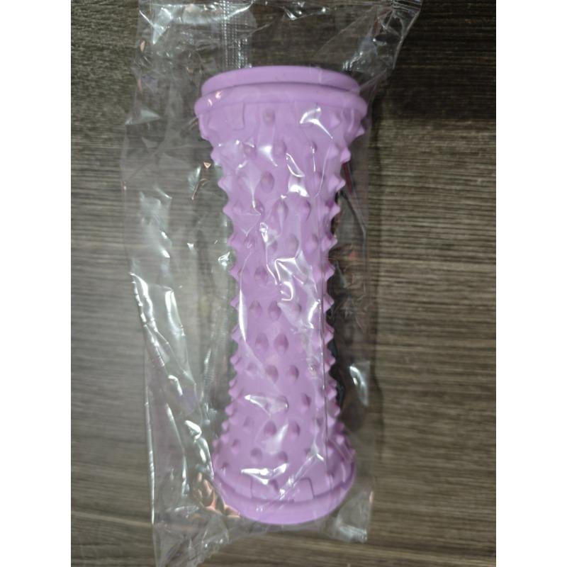 Four Seasons Plantar Fascia Roller, foot massage and yoga muscle relaxation tool, ideal for arch training, fitness and home foot relief.