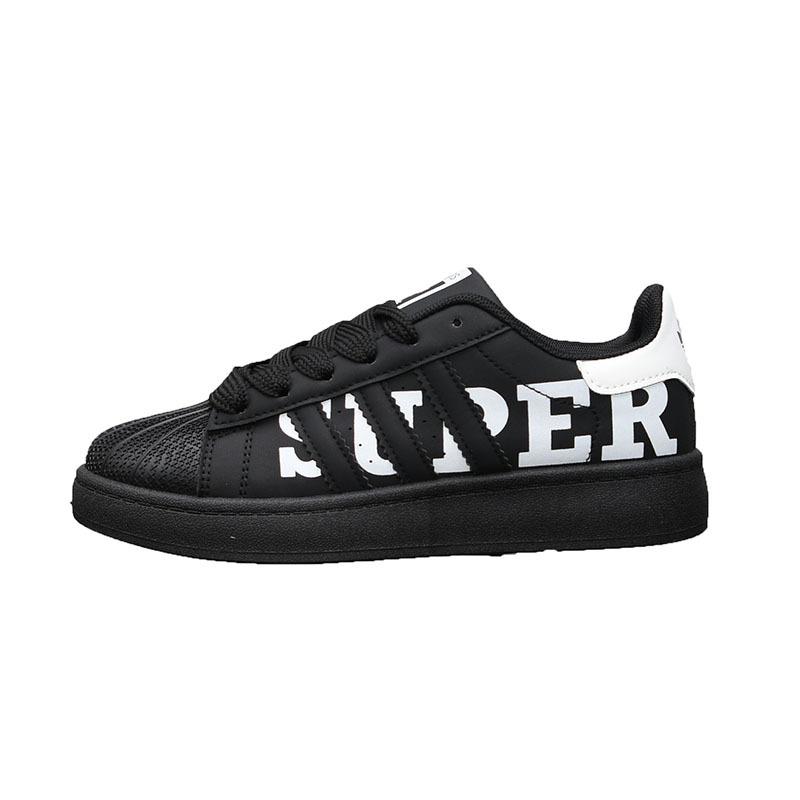 Scarpe da allenamento tedesche traspiranti retrò da uomo scarpe a molla superficie in pelle sportiva scarpe casual da coppia alla moda da donna