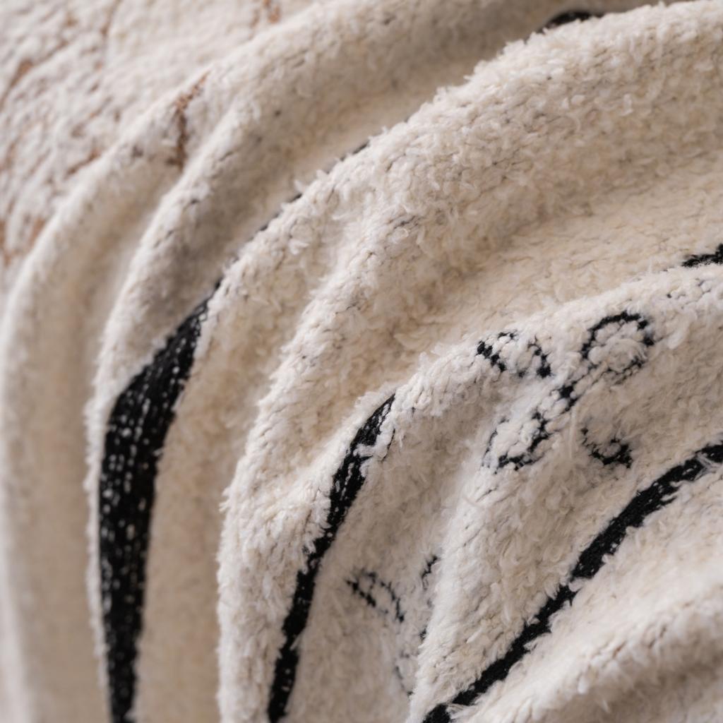 1 szt. Gruba Puszysta Żakardowa Narzuta na Sofę z Frędzlami, do Wystroju Kanapy w Salonie Przytulny Koc Rekreacyjny Pokrowiec na Sofę