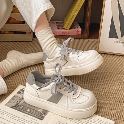 Fashion Lightweight Retro Heightening Versatile Platform White Shoes Women's 2025 New Lightweight Casual Sports Board Shoes