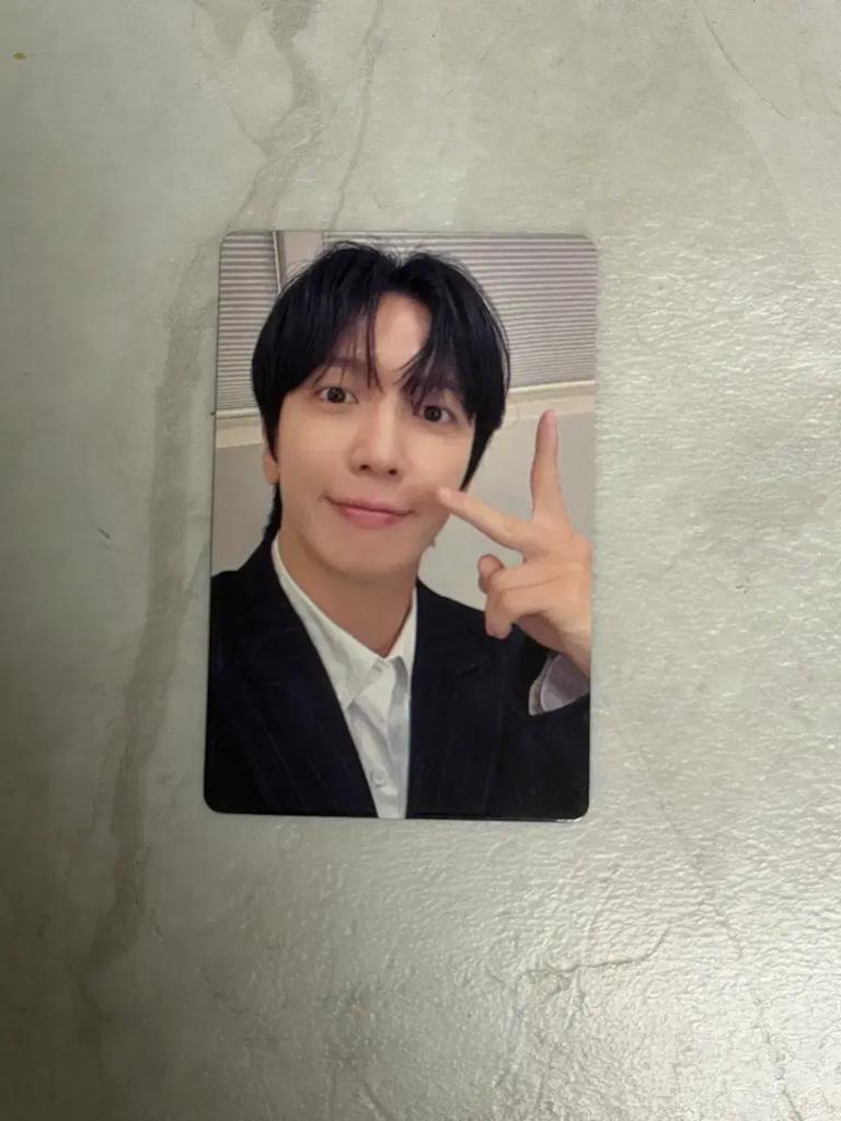 CNBLUE Jung Yonghwa Izuwi Bonus Photocard