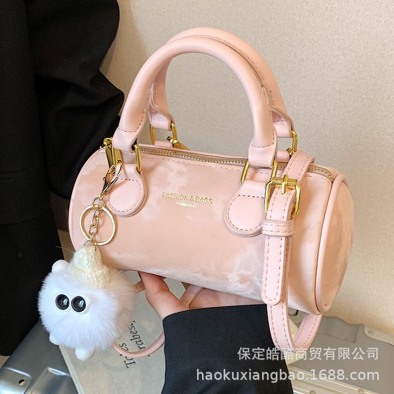 High-end foreign-style small bag women's 2025 new popular versatile messenger bag fashion super hot portable Boston bag