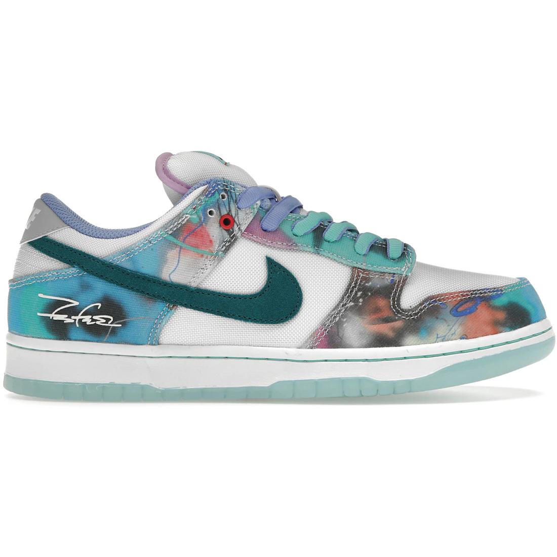

Кроссовки Nike SB Dunk Low Futura Laboratories Bleached Aqua(HF6061-400) 36