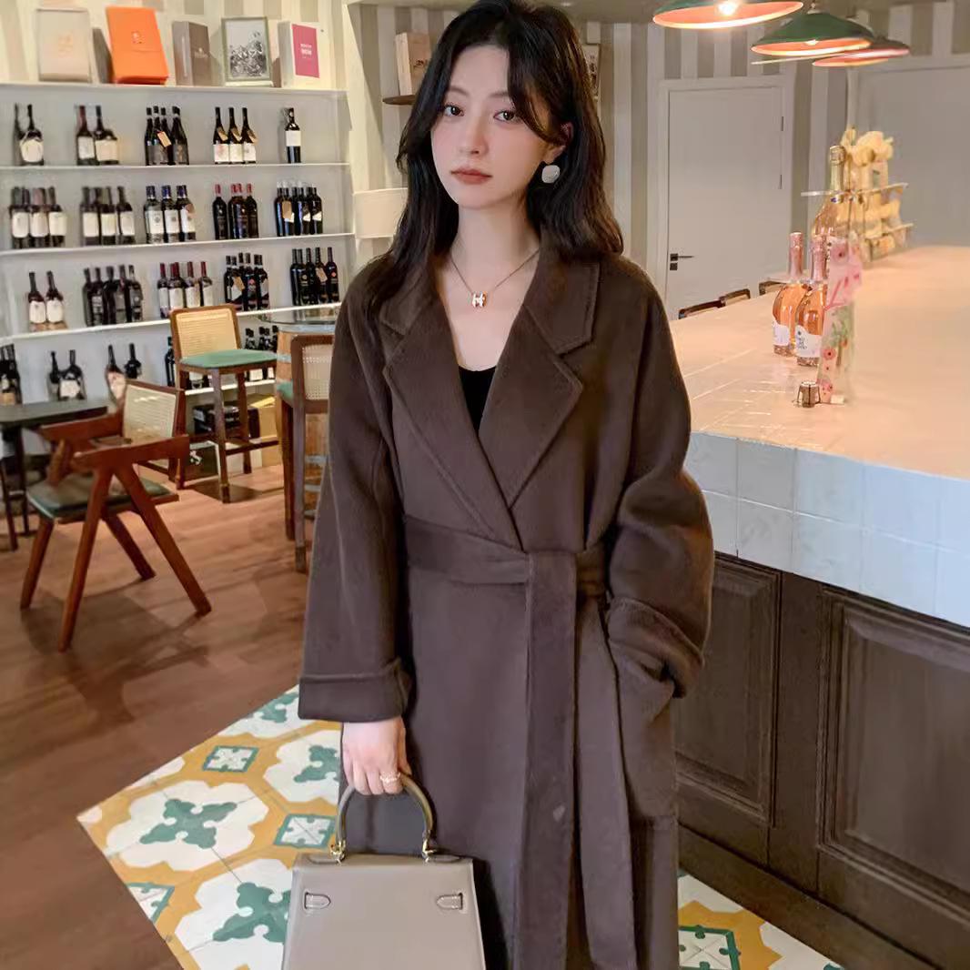 

Petite Women s Thickened Camel Hepburn Style Tweed Wool Winter Coat M [115-125 lbs]