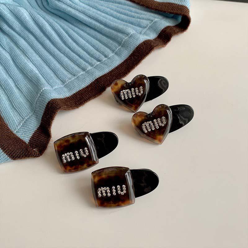 Celebrity Acetate Rhinestone Love Letter Hairpin - Exquisite Duckbill Clip for Women