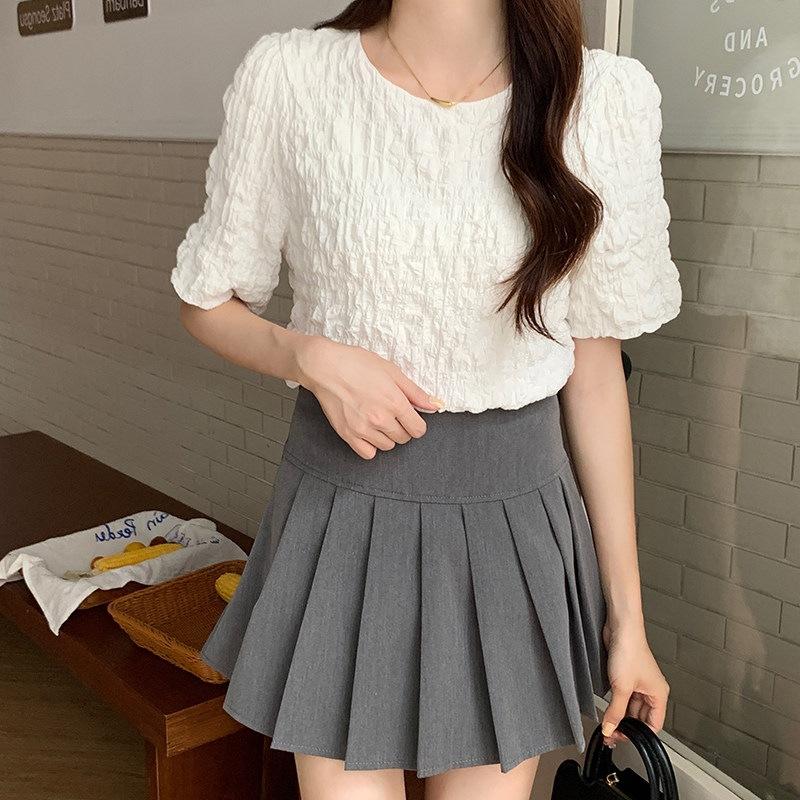 

The real thing has French retro pleated bubbles inside, high-end half-sleeved top, short-sleeved women. M белый
