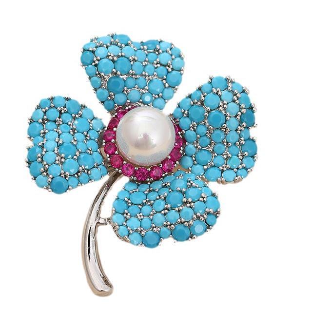 Blue Four-Leaf Clover Corsage Pin: Elegant Flower Brooch & Cardigan Clip