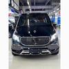 Samolepka znaku na kapotu Mercedes-Maybach pro úpravu auta